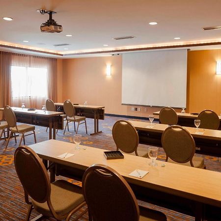 Courtyard By Marriott Madison West / Middleton Ξενοδοχείο Εξωτερικό φωτογραφία