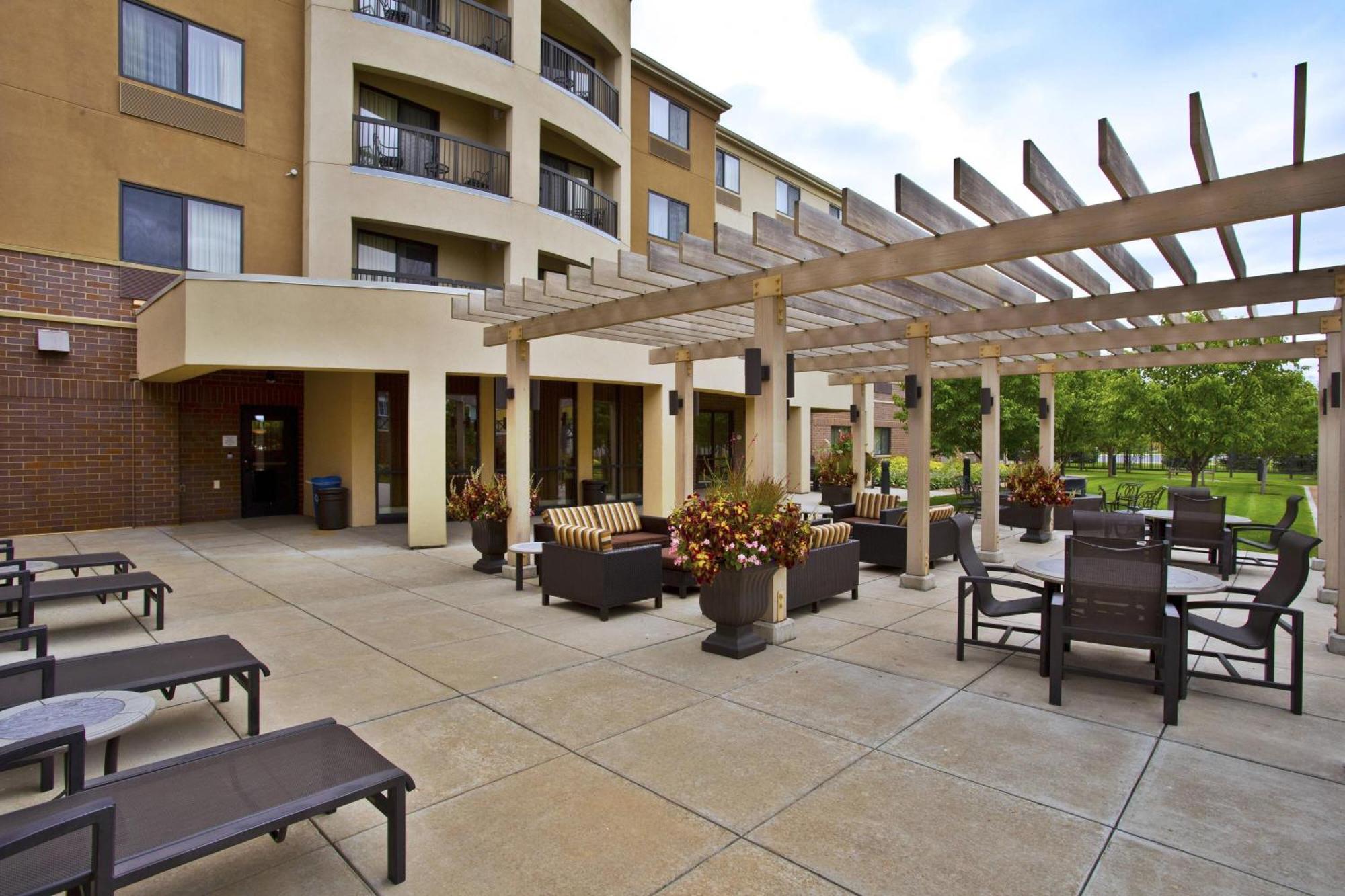 Courtyard By Marriott Madison West / Middleton Ξενοδοχείο Εξωτερικό φωτογραφία