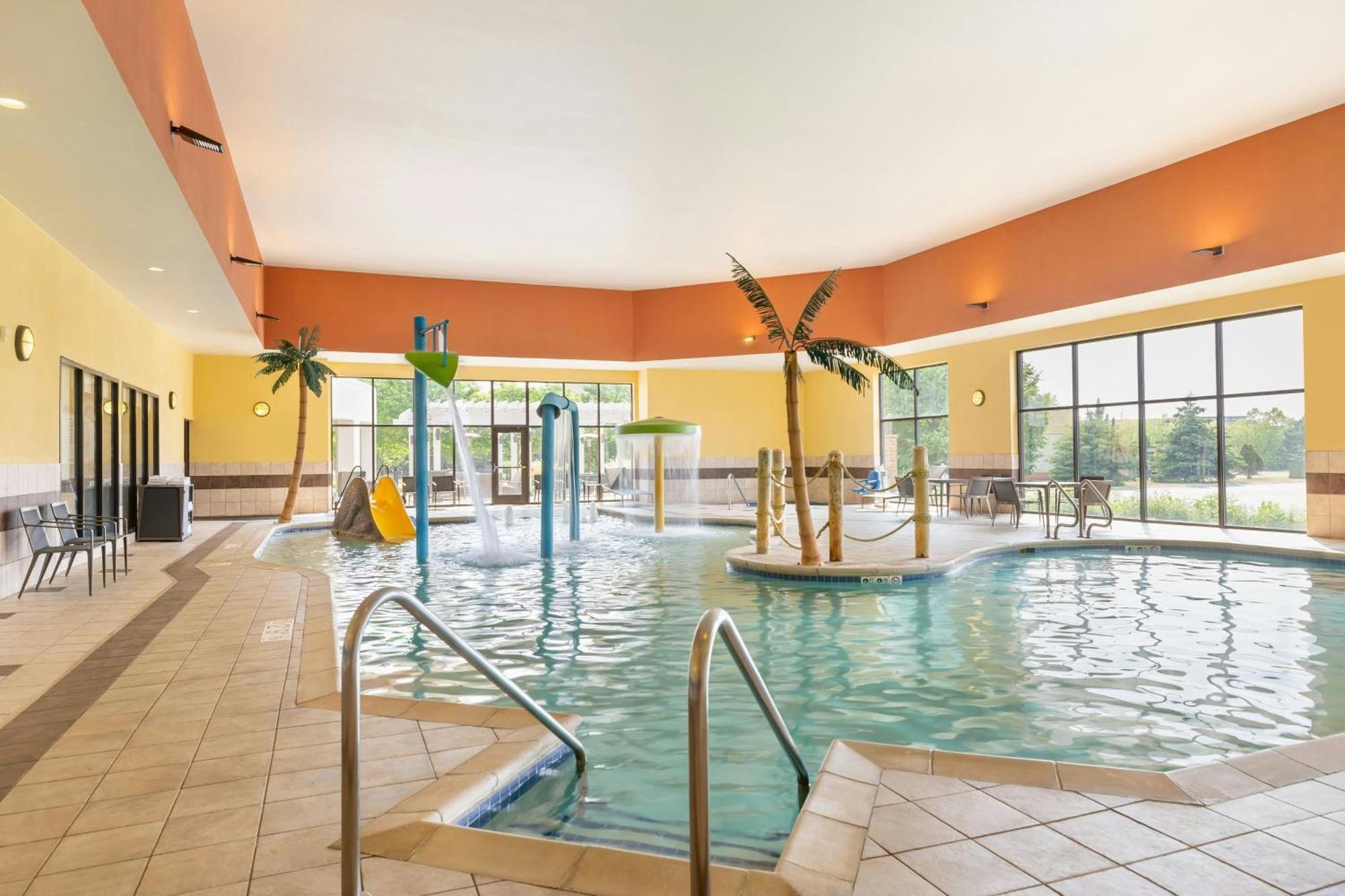 Courtyard By Marriott Madison West / Middleton Ξενοδοχείο Εξωτερικό φωτογραφία