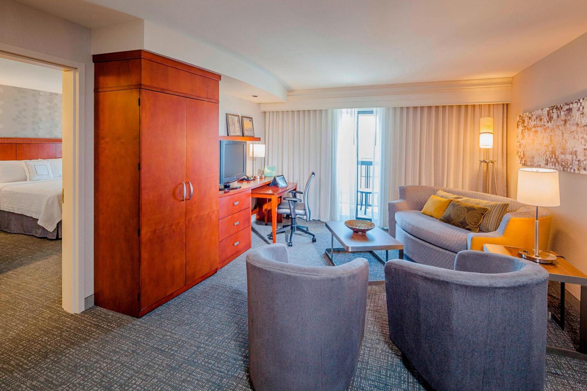 Courtyard By Marriott Madison West / Middleton Ξενοδοχείο Εξωτερικό φωτογραφία