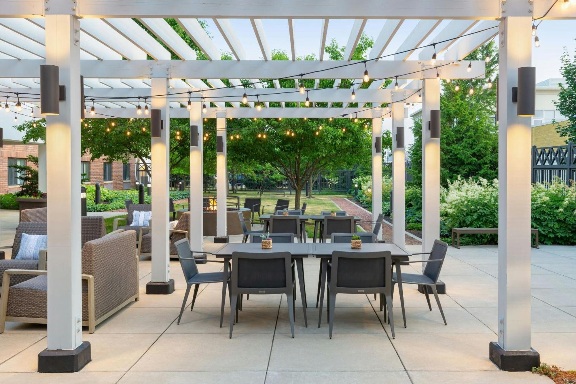 Courtyard By Marriott Madison West / Middleton Ξενοδοχείο Εξωτερικό φωτογραφία