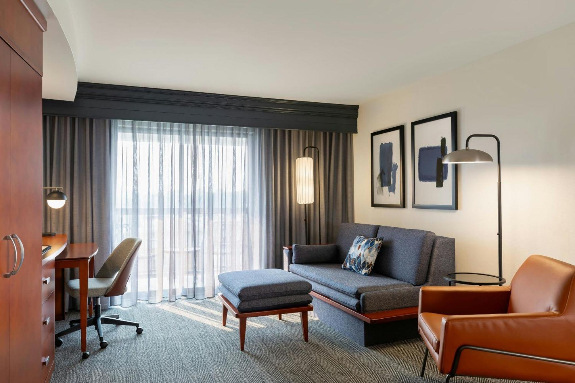 Courtyard By Marriott Madison West / Middleton Ξενοδοχείο Εξωτερικό φωτογραφία